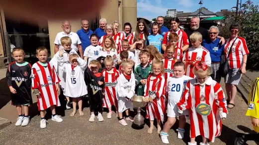 Artigos da Eredivisie para crianças: inspirando a próxima geração de torcedores de futebol